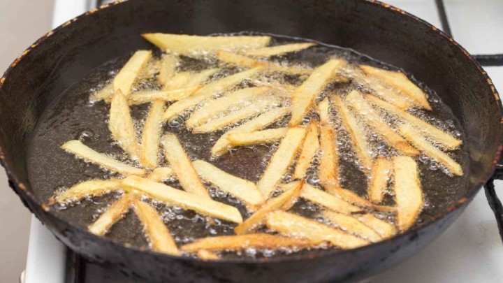 How To Use A Griddle Or Pan To Make French Fries for 100 People