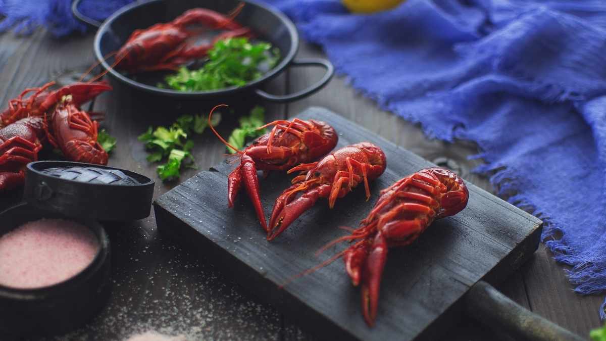 How much Crawfish per person for a Party or Crowd
