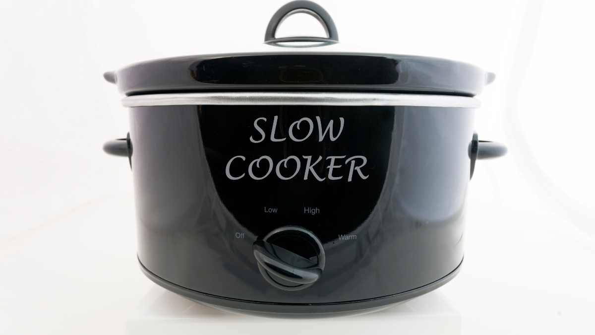 Dutch Oven Vs Slow Cooker