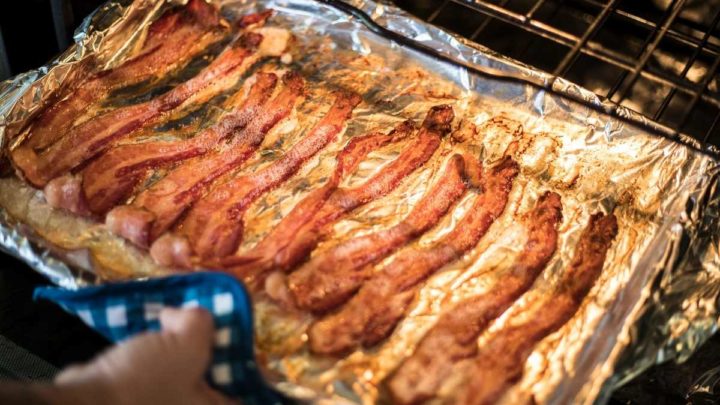 Bacon In The Oven - An Easy Way To Reheat