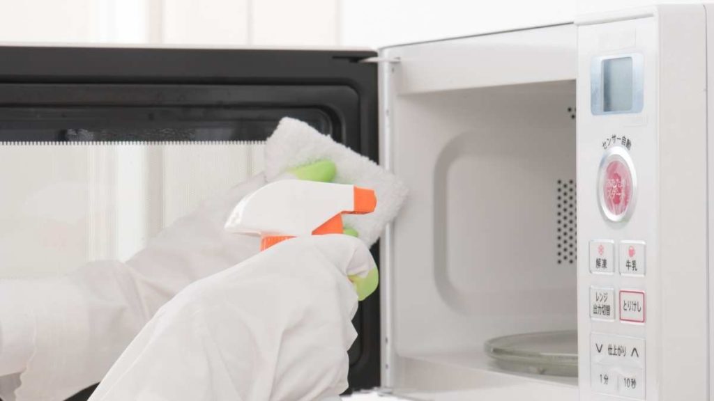 Precleaning Tips For Your Microwave Oven