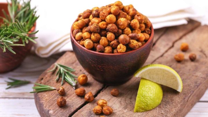 How To Store Chickpeas - easy tips on how to store fresh, dried, canned, roasted, soaked, and air-fried chickpeas. 