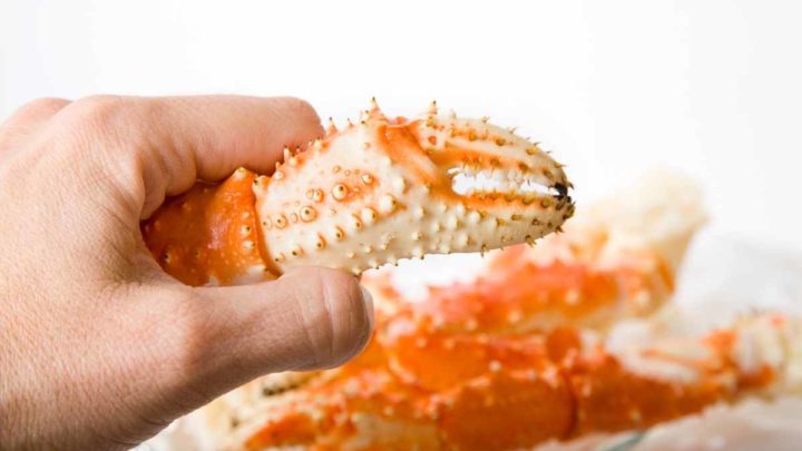 How to reheat crab legs on the stove top?