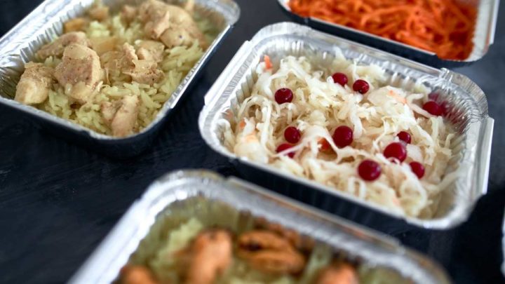 Reheat Frozen food In the Oven in Foil Containers