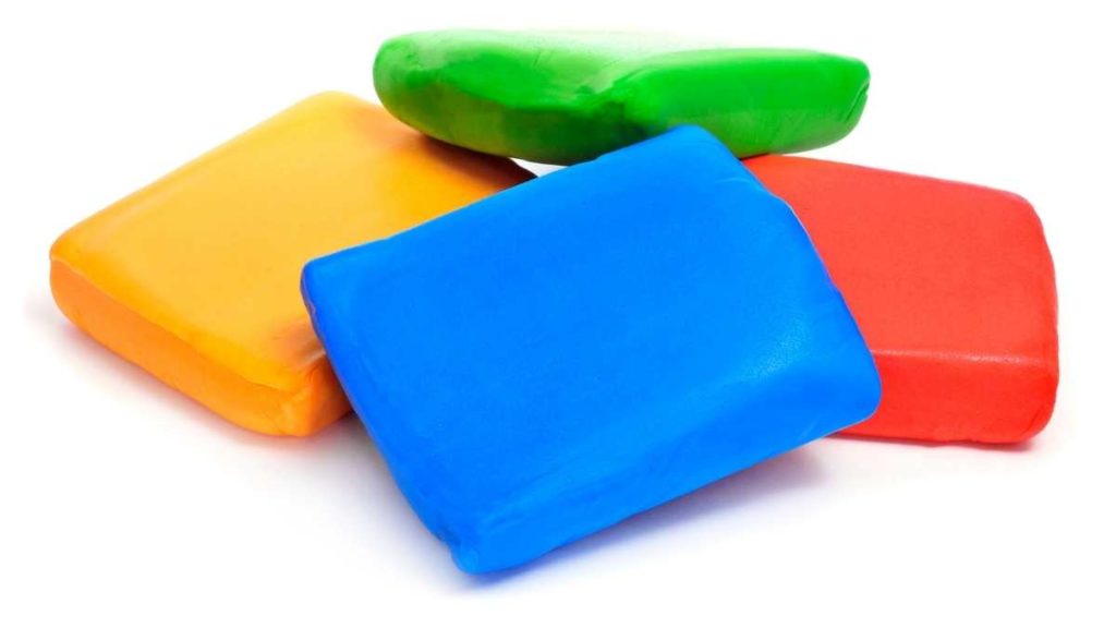 What does red, green or blue Fondant Taste Like