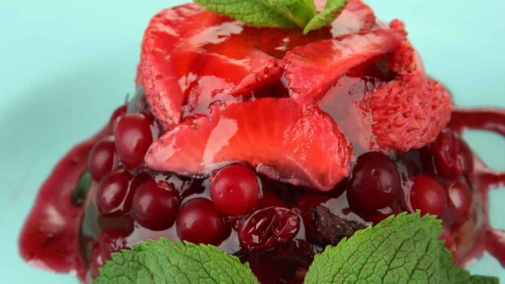 A Cranberry Dessert can last for a week in the fridge.