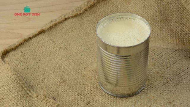Step by step guide on how to freeze evaporated milk correctly
