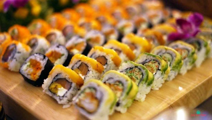 How many sushi rolls a person?