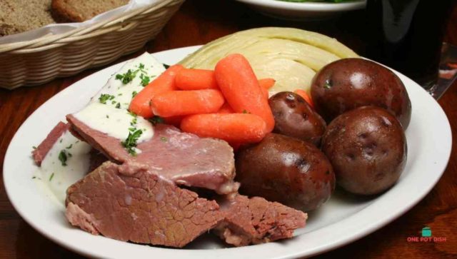 How Much Corned Beef per Person for Dinner