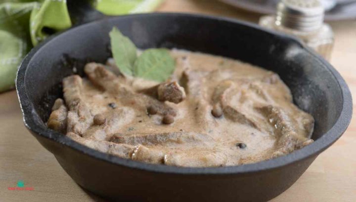 You Can Make Beef Stroganoff With Chuck or Flanks Steak