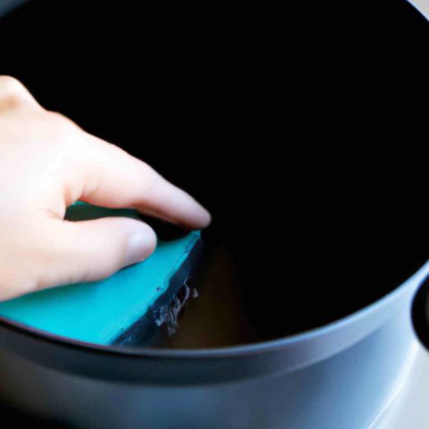 Cleaning a Rice Cooker